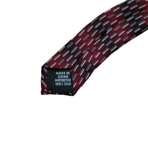 Van Heusen Silk Tie Red Gradient Striped Mens Necktie Business Evening Menswear - Picture 3 of 5